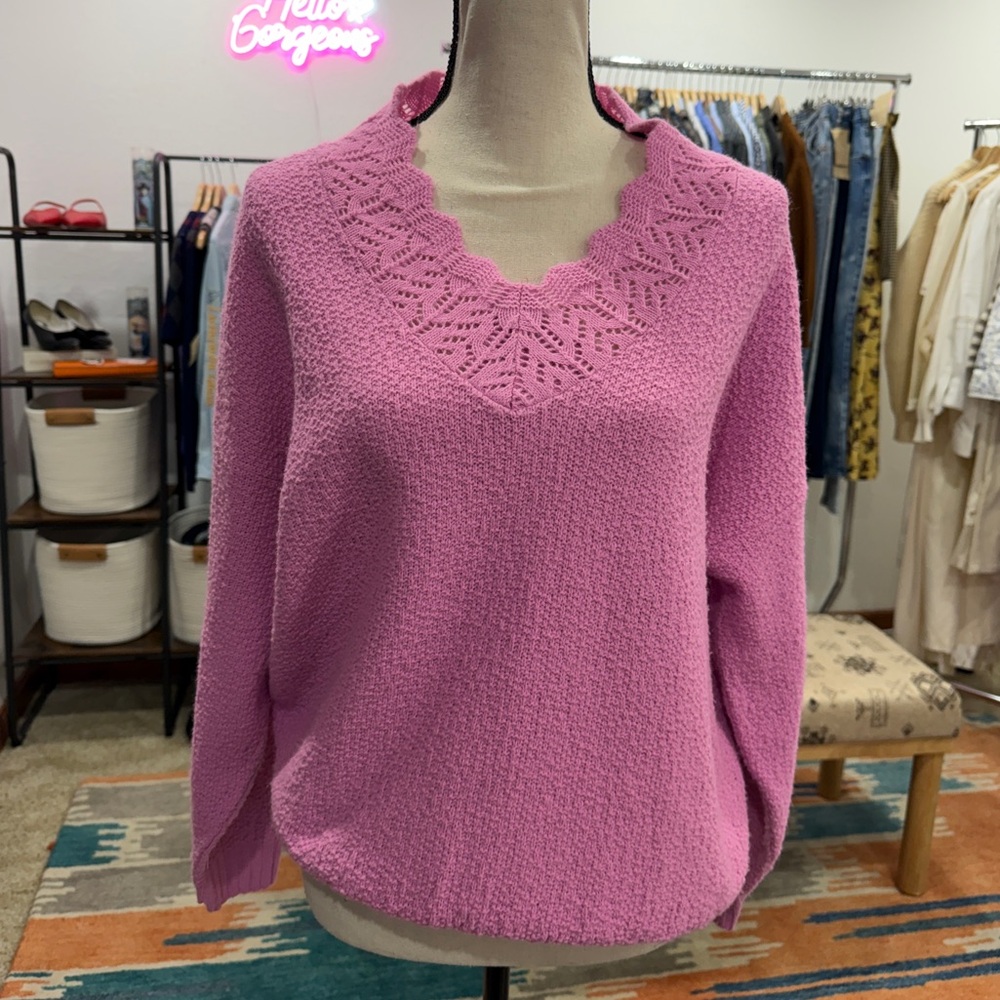 Vintage Pink Scalloped Knit Sweater